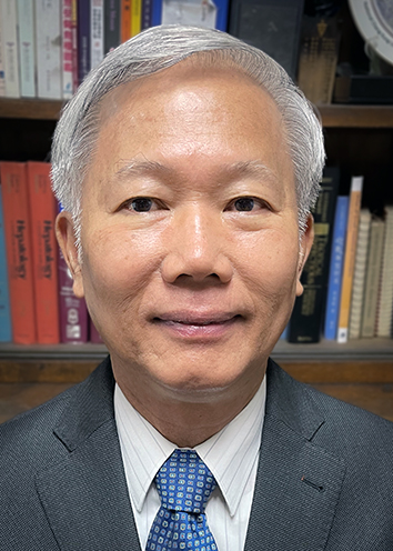 Dr. Chen, Pei-Jer